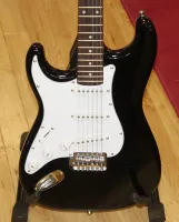 Aria STG Left Handed Stratocaster Type Electric Guitar Black Sarum Guitars & Drums Salisbury Wiltshire 03 - Ayrıntı için tıklayınız