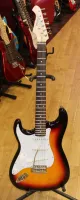 Aria Pro 2 Left Handed Stratocaster Style Electric Guitar Sarum Guitars 04 - Clicca per ingrandire