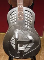 Ashbury Resonator Tri Cone Resonator Including Case Sarum Guitars 03 - Click to enlarge