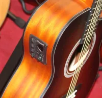 Brunswick BTK50TB Electro Acoustic Guitar Sarum Guitars Music Shop 03 - Clicca per ingrandire