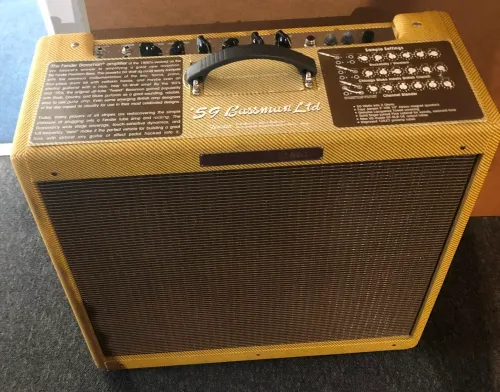 Fender 59 Bassman Guitar & Harmonica Amplifier 4 x 10 Combo 04