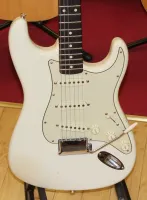 Fender Custom Shop Stratocaster 1960 Inc Original Hard Case Sarum Guitars 04 - Click to enlarge