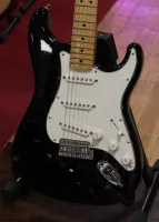 Fender Stratocaster MIM Black Electric Guitar 03 - Click to enlarge