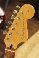 Fender Toronado Electric Guitar MIM Inc Hard Case & Candy 02 - Click to enlarge