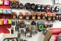 Guitar & Audio Leads, Mic Leads, Connectors, Headphone Adapters Sarum Guitars & Drums Salisbury Wiltshire 03 - Zum Vergrößern anklicken