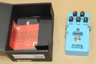 MXR Analog Chorus Guitar FX Pedal Sarum Guitars Salisbury 01