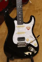 Mooer GTRS GGW Stratocaster Style Electric Guitar 03 - Click to enlarge