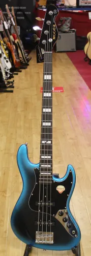 Mooer Bass Guitar Electric Bass Inc Bag Sarum Guitars 07