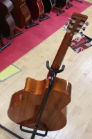 Tanglewood DBTV CE SBG Electro Acoustic Guitar Sarum Guitars & Drums Salisbury Wiltshire 01 - Zum Vergrößern anklicken