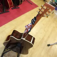 Tanglewood TW1000 HSR CE Electro Acoustic Rosewood Open Tuners 02 - Click to enlarge