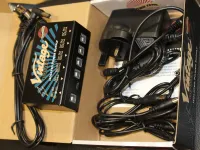 Vintage Effects Pedal Power Supply Pedal Power Sarum Guitars & Drums 05 - Cliquer pour agrandir