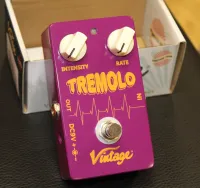 Vintage Tremolo Guitar Effects Pedal Sarum Guitars & Drums Salisbury 04 - Ayrıntı için tıklayınız