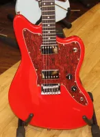 Vintage Coaster Series V50 Red Electric Guitar Sarum Guitars 03 - Click to enlarge