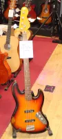 Vintage Bass Guitar Electric Bass Guitar For Sale Sarum Guitars & Drums Salisbury 01 - Cliquer pour agrandir
