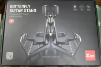 XVIVE Guitar Floor Stand Instrument Floor Stand Sarum Guitars & Drums 02 - Cliquer pour agrandir